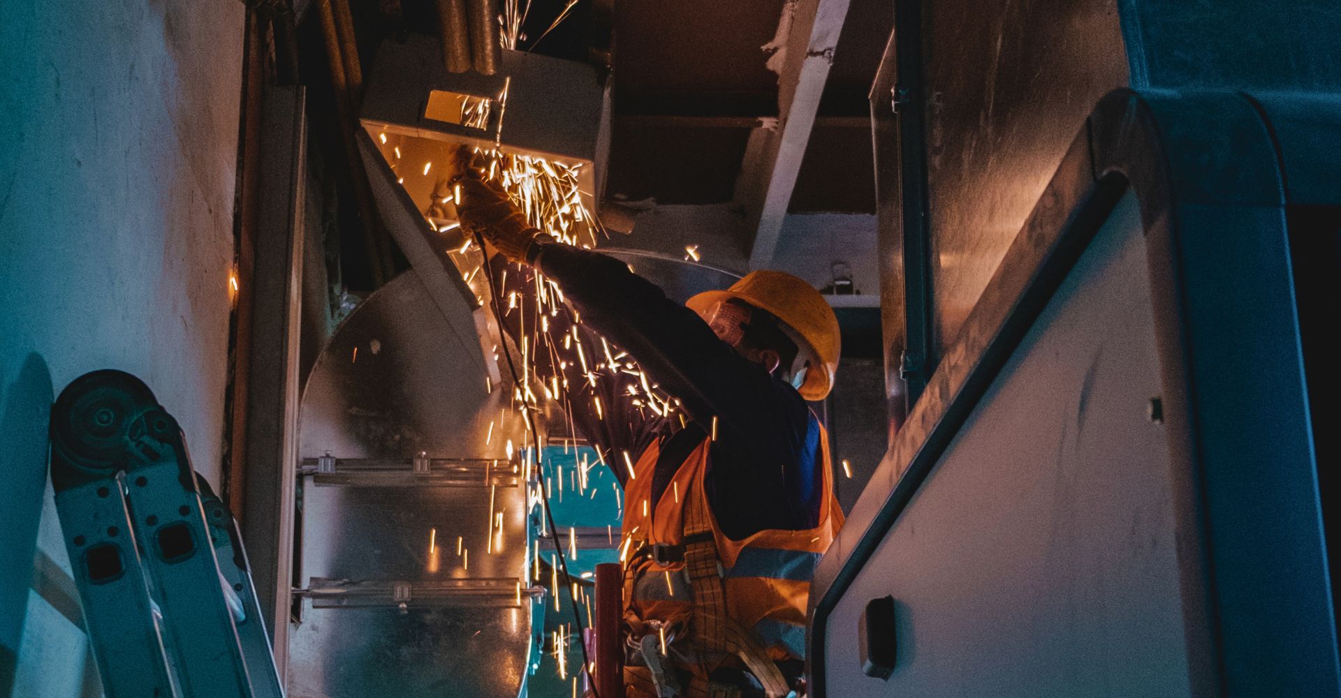 Why Choose Howard Services For Commercial HVAC Servicesv - Featured Image